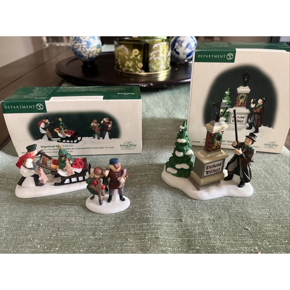 Department 56 Dickens Village Ye Olde Lamplighter & Gingerbread Vendor Lot
